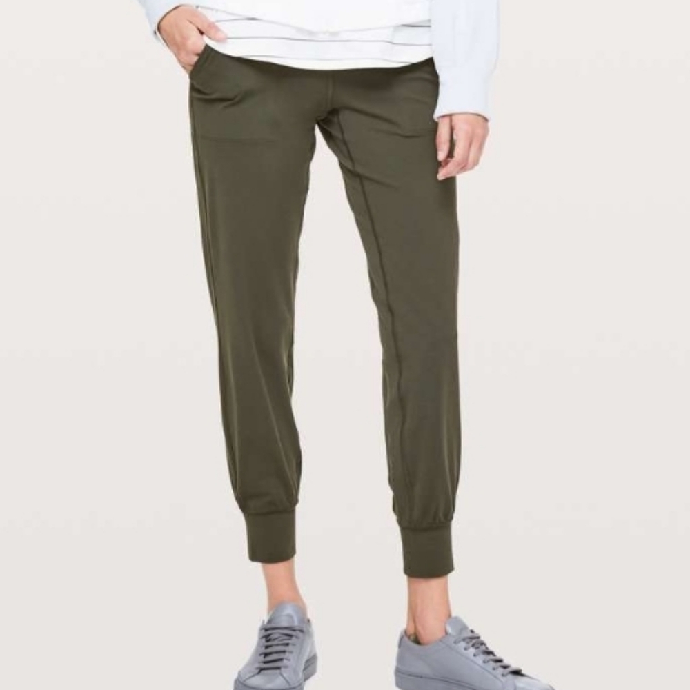 Lululemon Align Jogger *28"Dark Olive